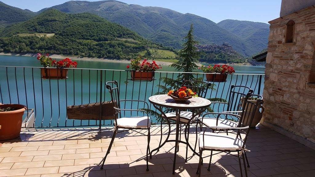 B&B La Casetta Sul Lago Colle di Tora Zewnętrze zdjęcie